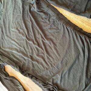 White House Black Market Crewneck Long Sleeve Tee